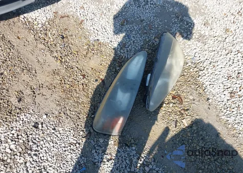 2004 Pontiac Grand Prix Gt2 from USA, damaged, VIN 2G2WS522041235853